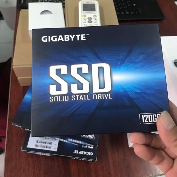 Ổ Cứng SSD Gigabyte 120Gb (2.5" Sata iii 6Gb/S) - Hàng Chính Hãng